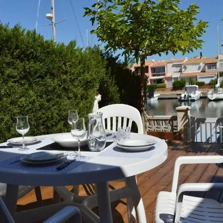 Iles Des Marinas * Agde